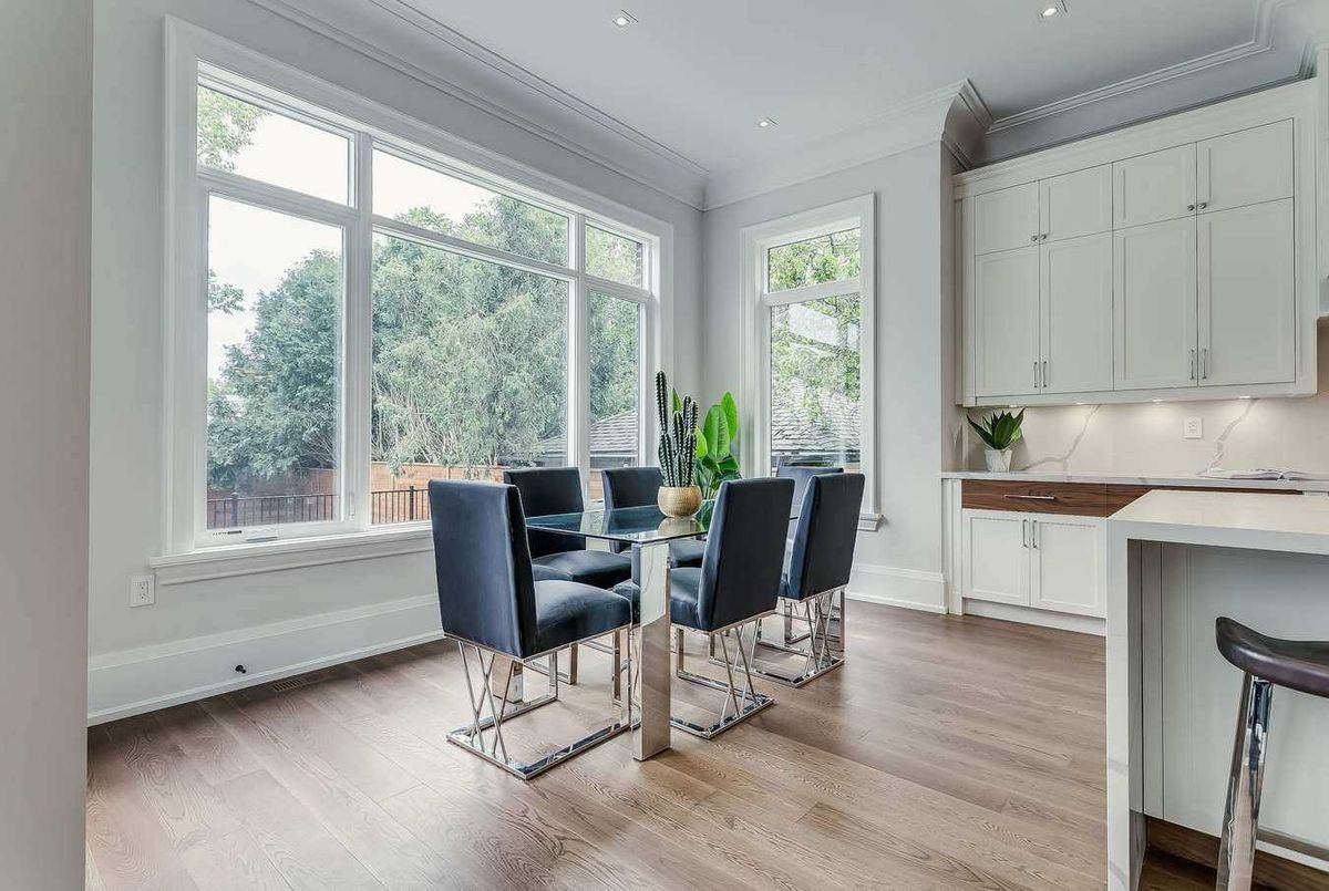 247 Lytton Blvd 247 Lytton Blvd Toronto