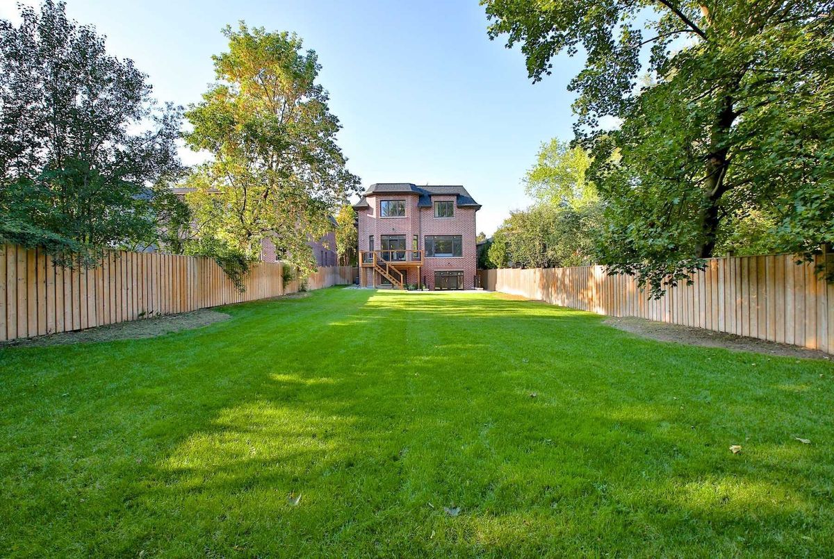 199 Wedgewood Dr 199 Wedgewood Dr Toronto