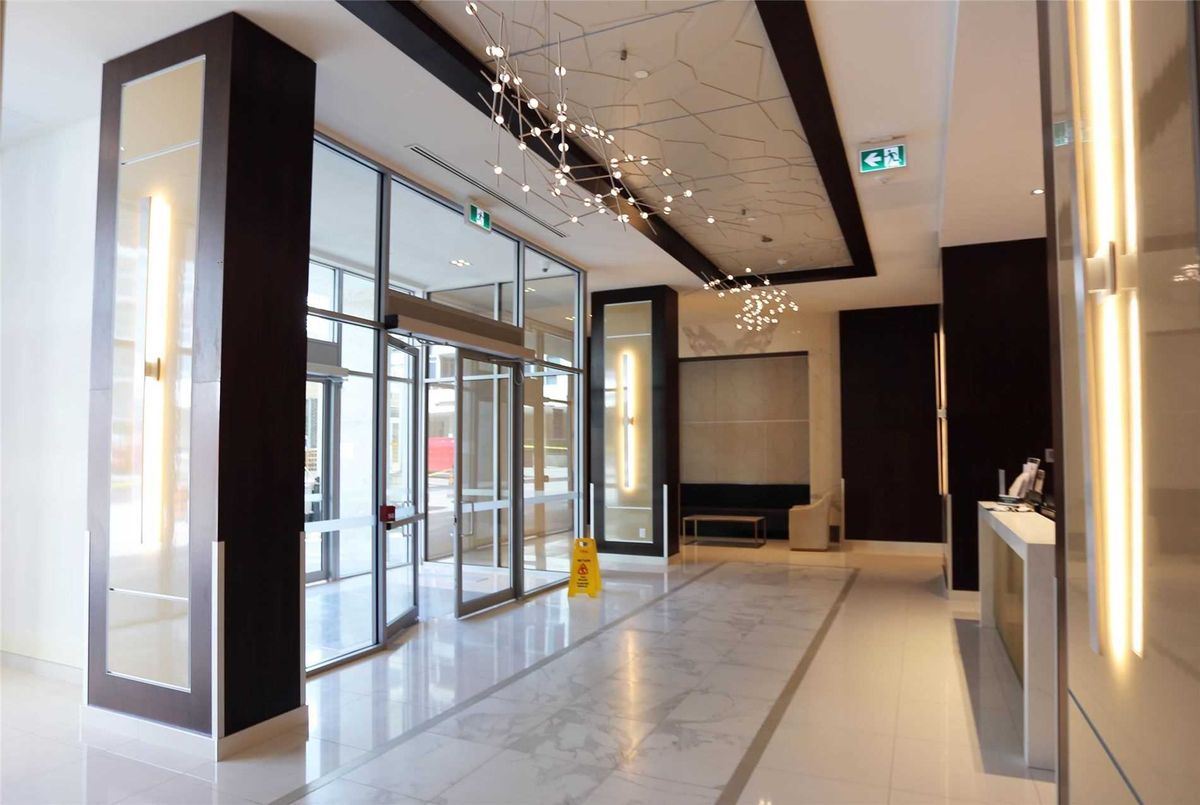 627-591 Sheppard Ave E 627-591 Sheppard Ave E Toronto