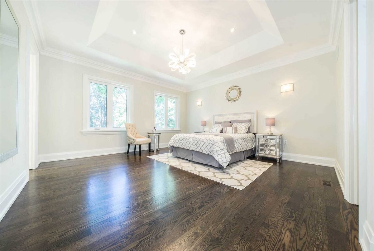 378B Horsham Ave 378B Horsham Ave Toronto