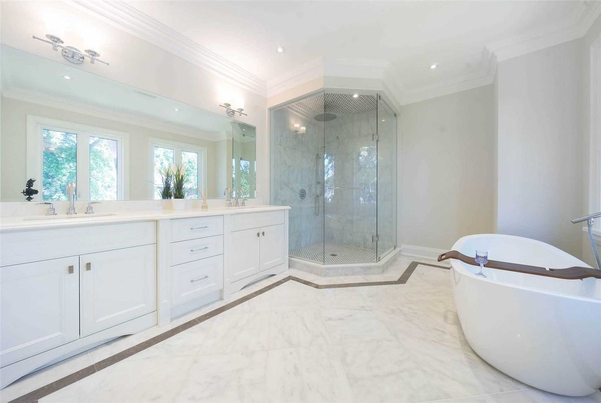 378B Horsham Ave 378B Horsham Ave Toronto