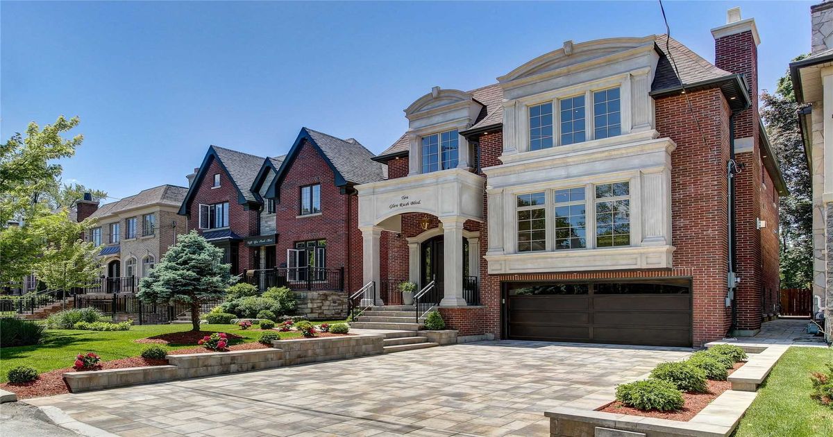 10 Glen Rush Blvd Toronto