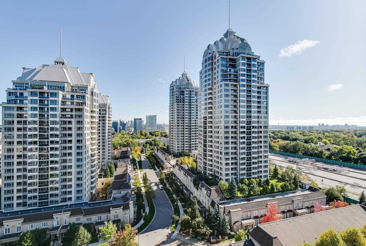 1402-17 Barberry Pl 1402-17 Barberry Pl Toronto