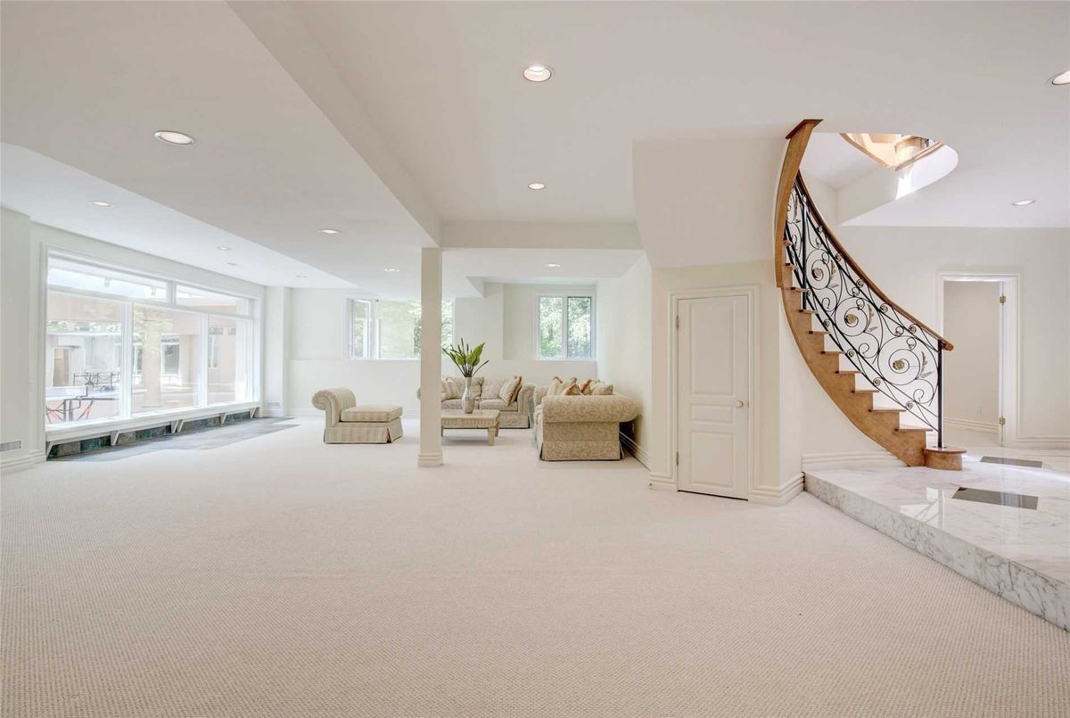 11 Honeywell Pl 11 Honeywell Pl Toronto