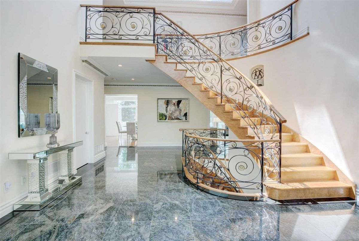 11 Honeywell Pl 11 Honeywell Pl Toronto