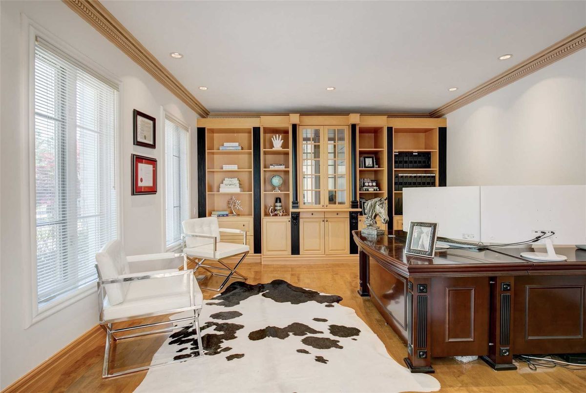 11 Honeywell Pl 11 Honeywell Pl Toronto