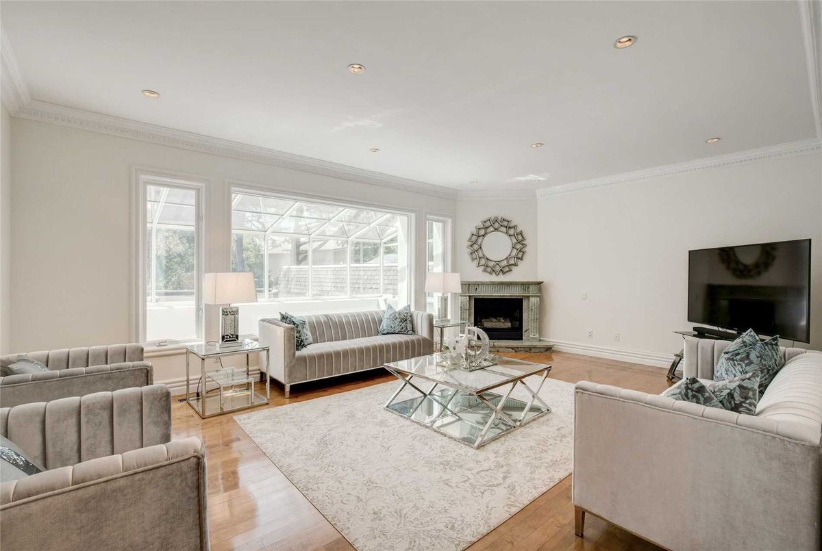 11 Honeywell Pl 11 Honeywell Pl Toronto
