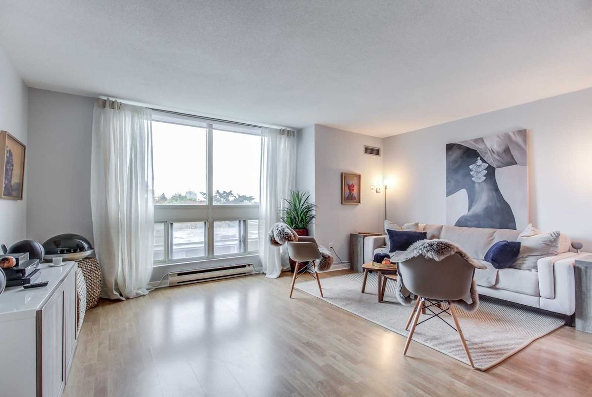 607-5 Kenneth Ave 607-5 Kenneth Ave Toronto