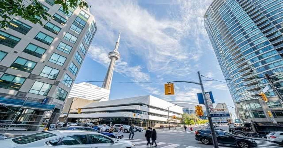 2301-20 Blue Jays Way Toronto