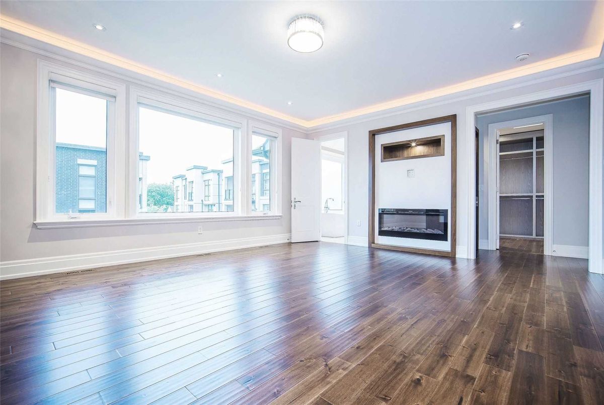 18 Greenview Ave 18 Greenview Ave Toronto