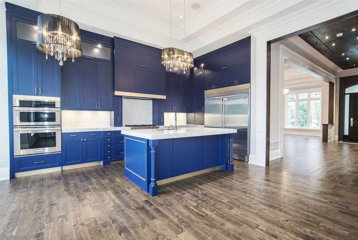 18 Greenview Ave 18 Greenview Ave Toronto