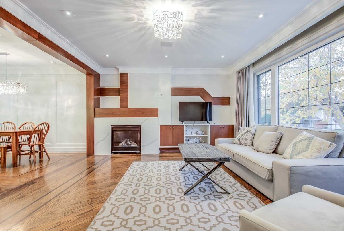 9 Waring Crt 9 Waring Crt Toronto