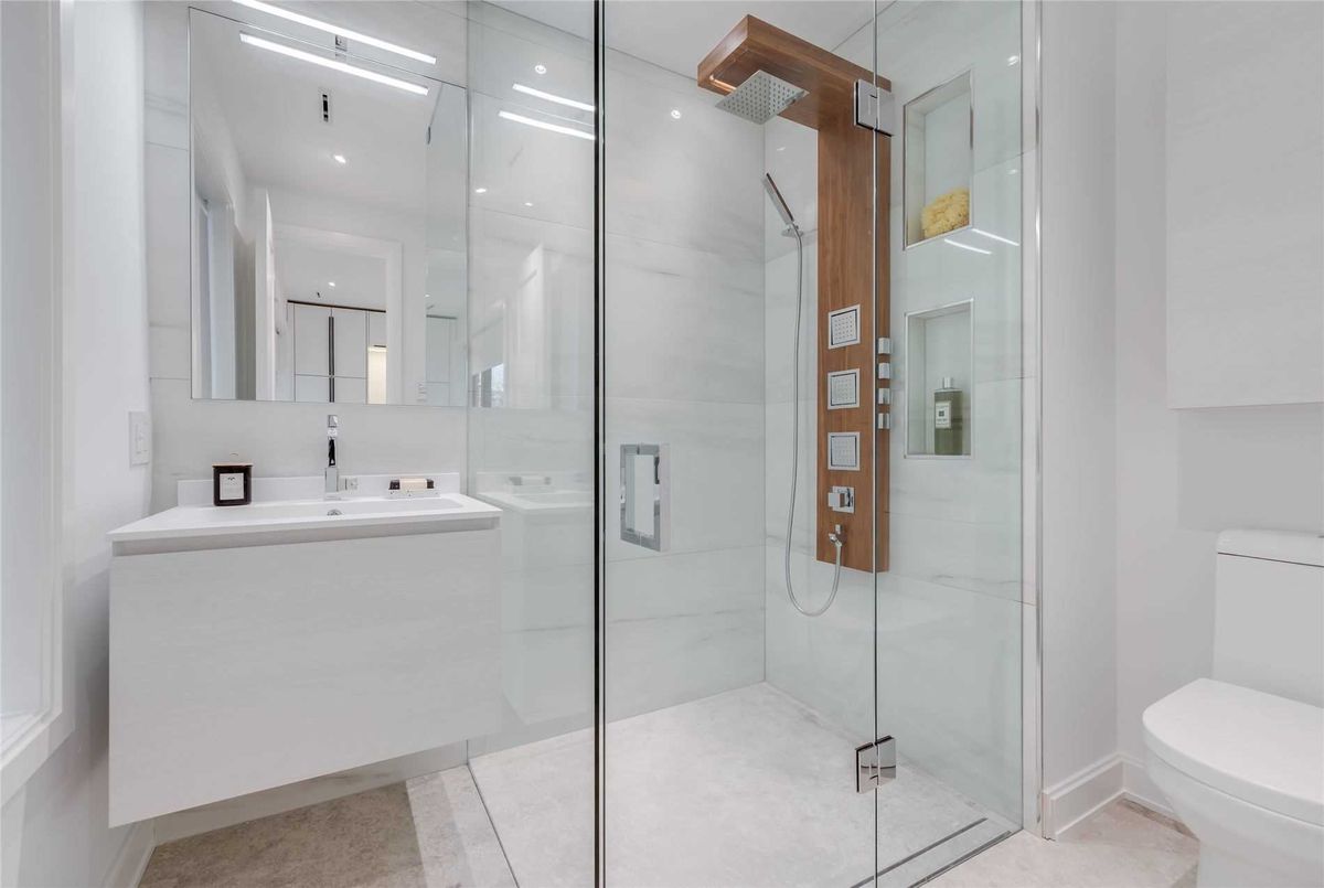 218 Woburn Ave 218 Woburn Ave Toronto