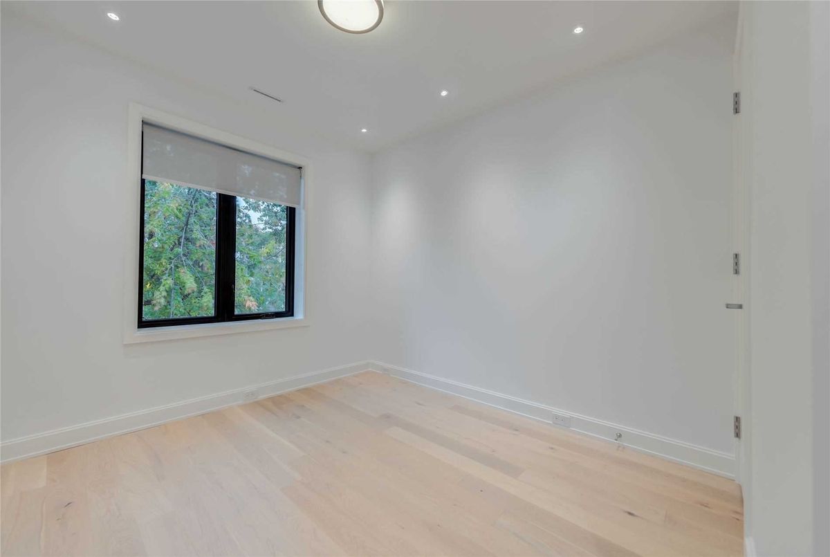 218 Woburn Ave 218 Woburn Ave Toronto