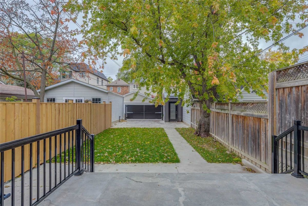 218 Woburn Ave 218 Woburn Ave Toronto