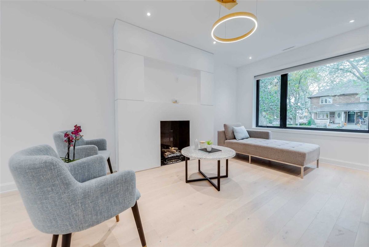 218 Woburn Ave 218 Woburn Ave Toronto