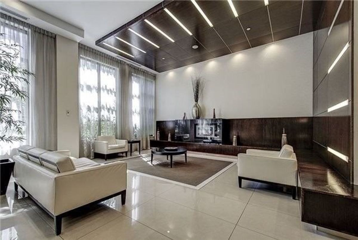img-gallery