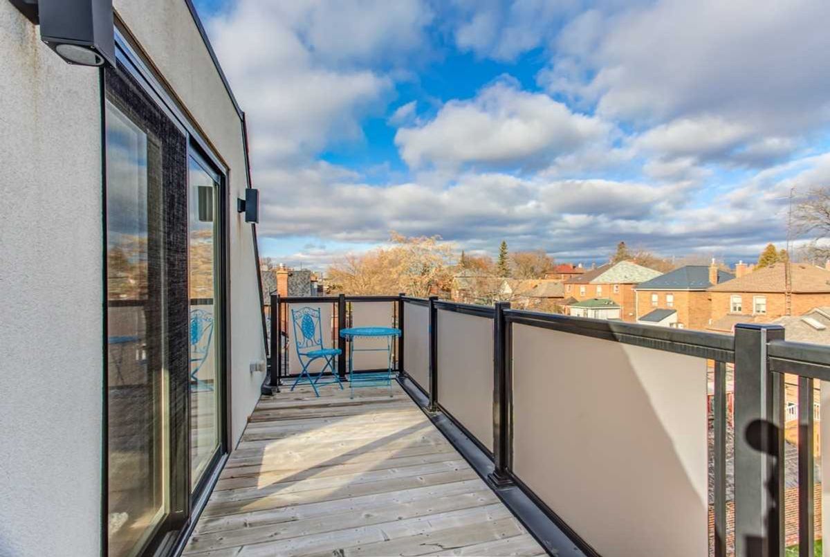 201 Atlas Ave 201 Atlas Ave Toronto