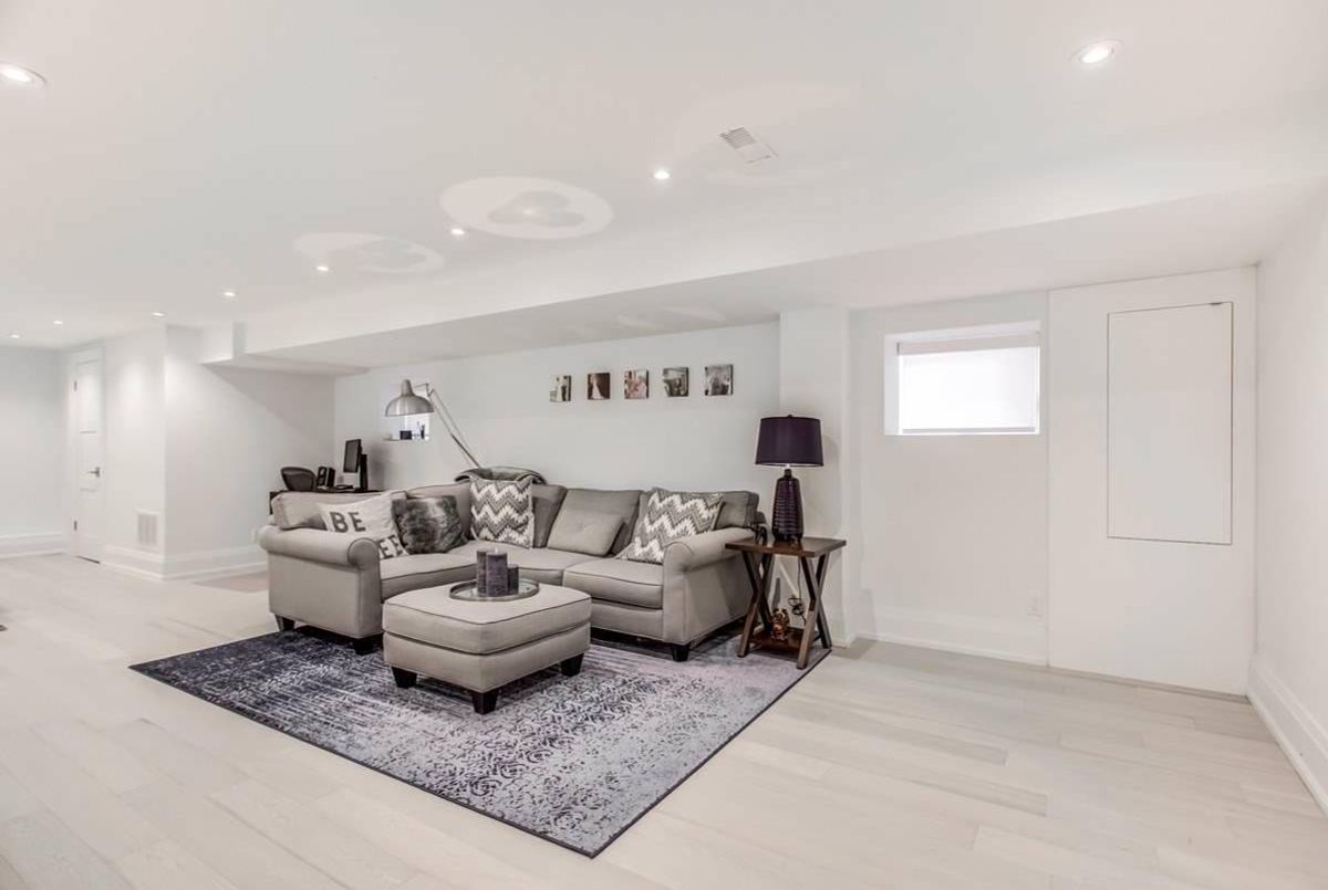 201 Atlas Ave 201 Atlas Ave Toronto
