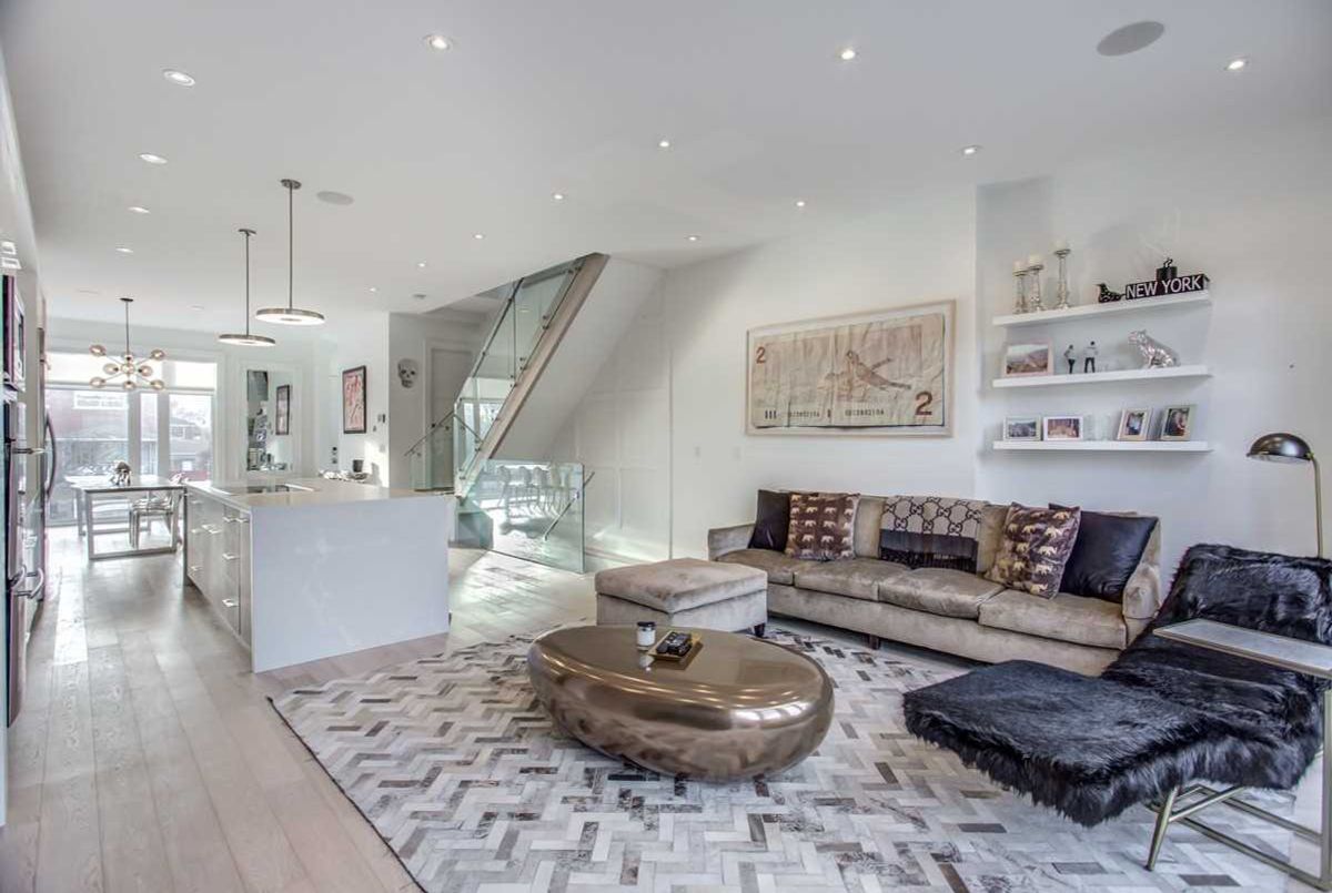 201 Atlas Ave 201 Atlas Ave Toronto