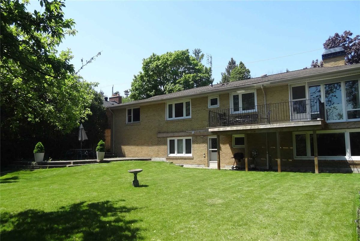 23 Michigan Dr 23 Michigan Dr Toronto