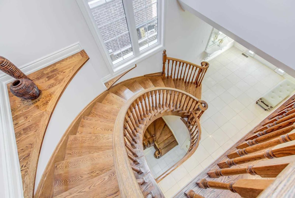 286 Kingsdale Ave 286 Kingsdale Ave Toronto
