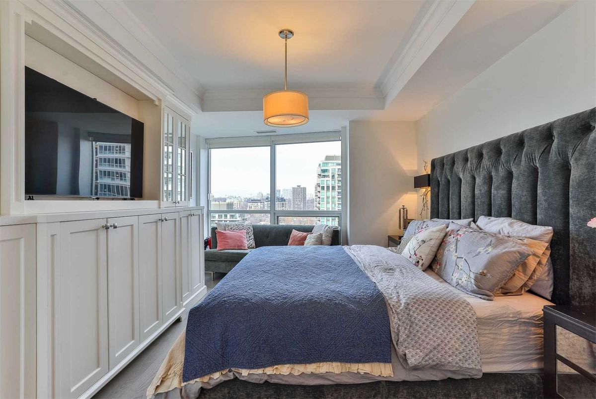 1007-10 Bellair St 1007-10 Bellair St Toronto