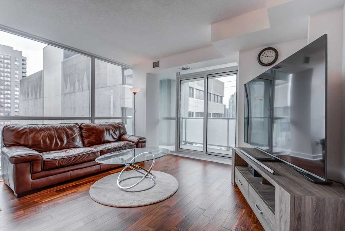 809-5740 Yonge St 809-5740 Yonge St Toronto