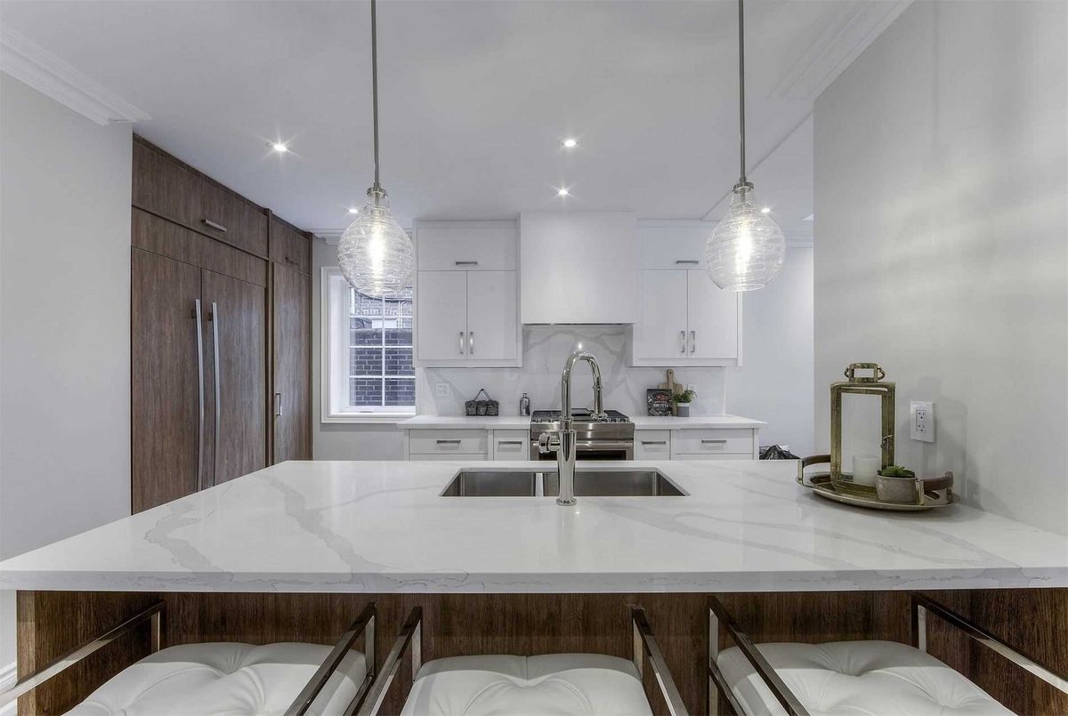 103 Blythwood Rd 103 Blythwood Rd Toronto
