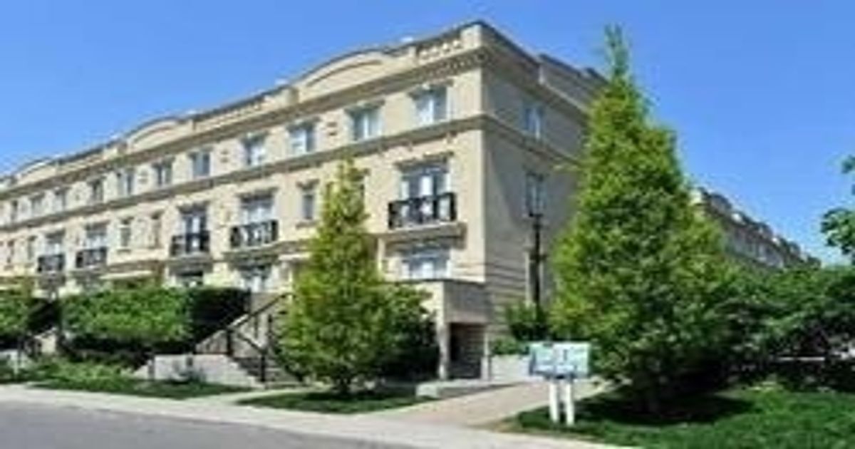 Th15-70 Carr St Toronto
