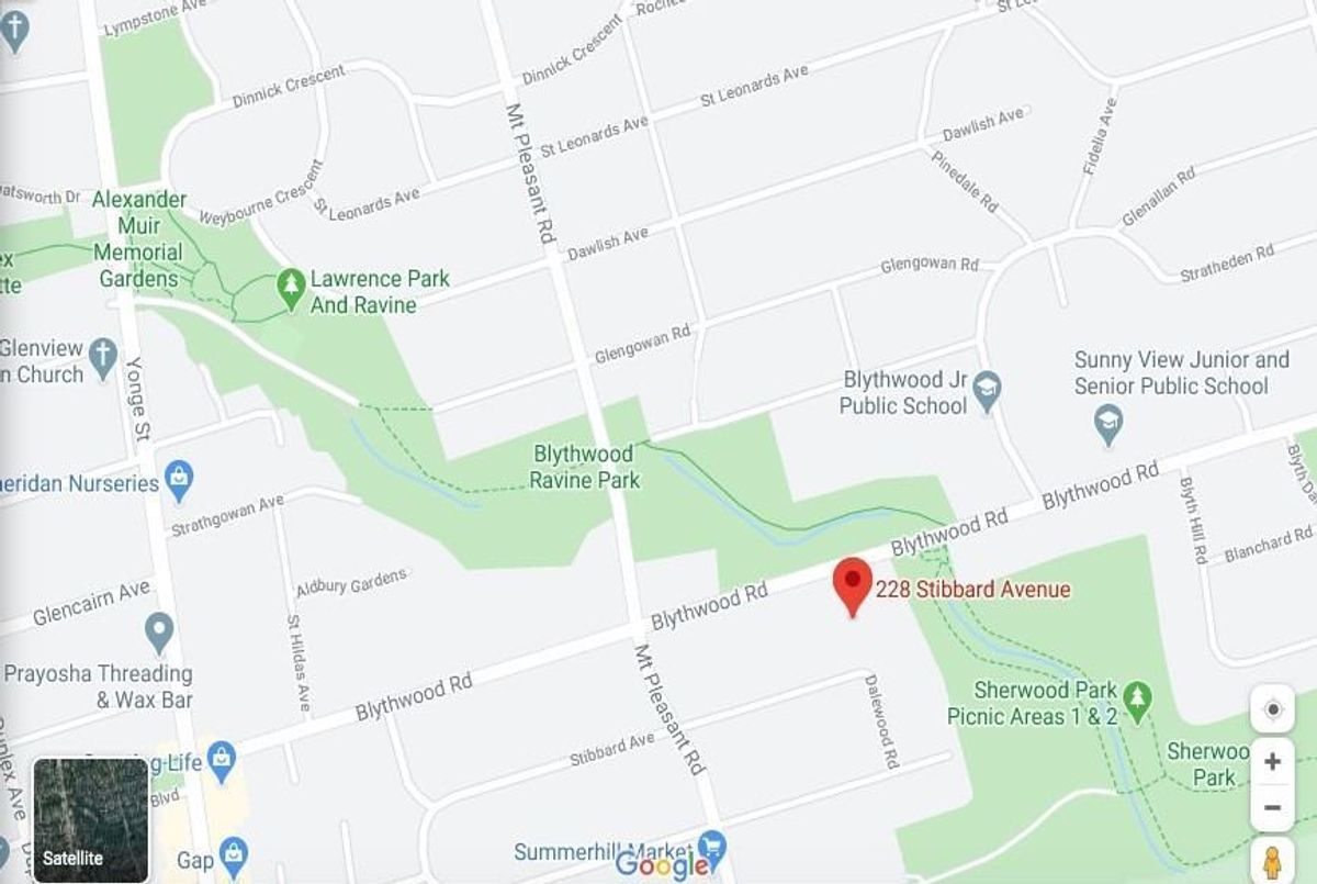 228 Stibbard Ave 228 Stibbard Ave Toronto