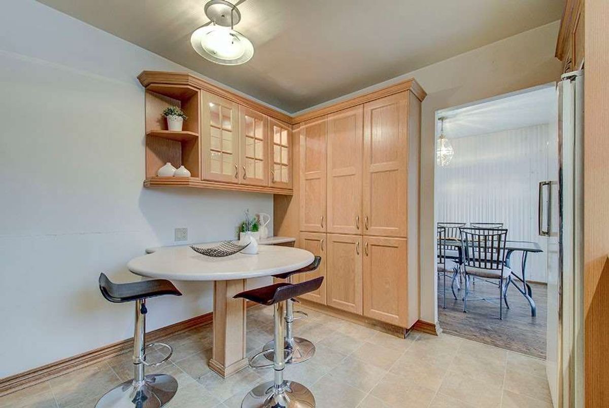img-gallery