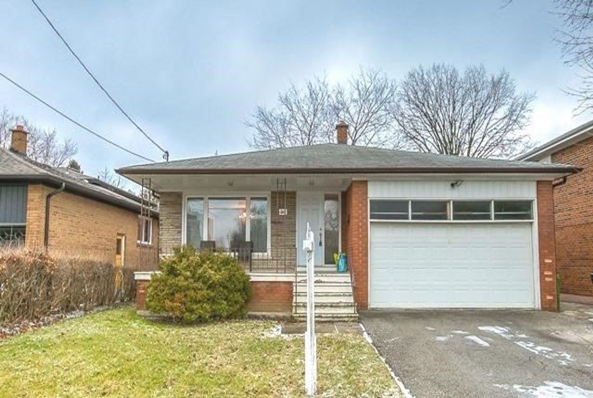 11 Donnalyn Dr 11 Donnalyn Dr Toronto