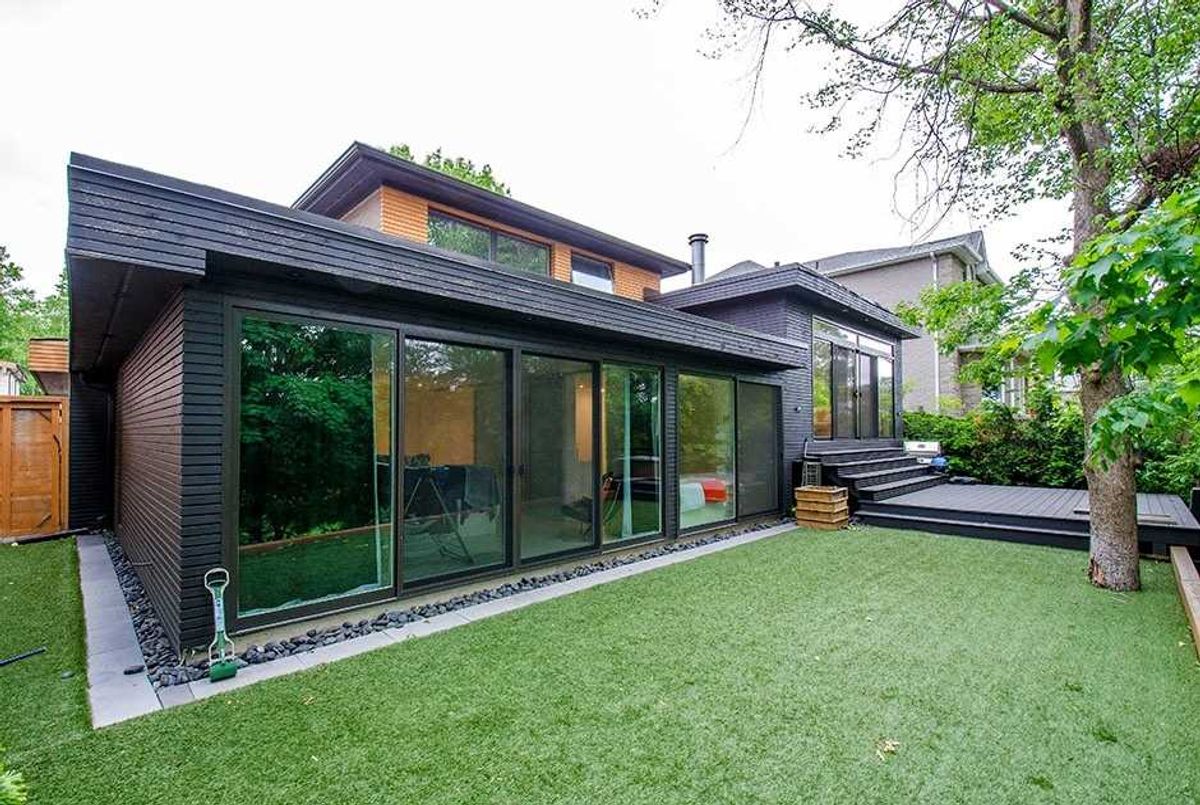 img-gallery