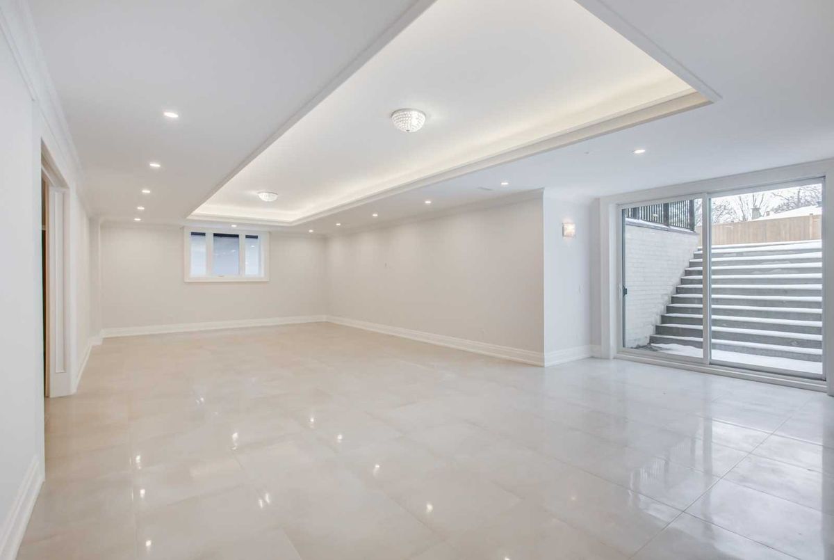 199 Goulding Ave 199 Goulding Ave Toronto