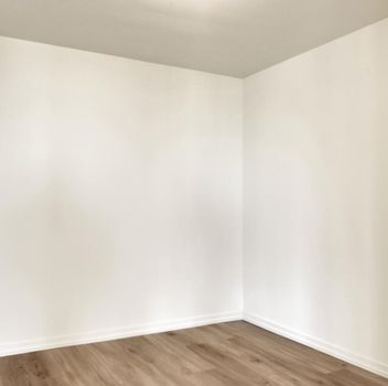 Condo 3237 Bayview Ave Toronto For {
  "AboveGradeFinishedArea": 0,
  "AboveGradeFinishedAreaSource": "",
  "AboveGradeFinishedAreaUnits": "",
  "Acreage": "",
  "Active": false,
  "Address": "3237 Bayview Ave",
  "AirConditioning": "Central Air",
  "AirConditioningYN": true,
  "Amps": "",
  "Appliances": "",
  "ApproxAge": "",
  "ApproxSquareFootage": "1600-1799",
  "Area": "Toronto",
  "AssessmentYear": "",
  "AssignmentYN": false,
  "AssociationAmenities": "",
  "AssociationFee": "",
  "AssociationFeeIncludes": "",
  "AssociationName": "",
  "AssociationYN": false,
  "Balcony": "",
  "Basement": "None",
  "BasementYN": false,
  "BathroomsFull": 0,
  "BathroomsHalf": 0,
  "Bedrooms": 3,
  "BedroomsDisplay": "3",
  "BedroomsPlus": 0,
  "BedroomsTotal": 0,
  "BelowGradeFinishedArea": 0,
  "BelowGradeFinishedAreaSource": "",
  "BelowGradeFinishedAreaUnits": "",
  "Board": "Toronto Regional real Estate Board",
  "BuilderName": "",
  "BuildingAreaTotal": "1600-1799",
  "BuildingAreaUnits": "Sq Ft",
  "BuildingName": "",
  "BusinessName": "",
  "BusinessType": "",
  "BuyerAgencyCompensation": "3.5% - Thanks For Showing",
  "BuyerAgencyCompensationType": "",
  "BuyerAgentAOR": "",
  "BuyerAgentEmail": "",
  "BuyerAgentFullName": "",
  "BuyerAgentId": "",
  "BuyerAgentMlsId": "",
  "BuyerAgentPhone": "",
  "BuyerOfficeId": "",
  "BuyerOfficeMlsId": "",
  "BuyerOfficeName": "",
  "BuyerOfficePhone": "",
  "CarportSpaces": 0,
  "Category": "MLS",
  "ChattelsYN": false,
  "City": "Toronto",
  "ClassSearch": "Condo",
  "ClosedDate": "0001-01-01T00:00:00",
  "CoListAgentDesignation": "",
  "CoListAgentEmail": "",
  "CoListAgentID": "",
  "CoListAgentMLSID": "",
  "CoListAgentName": "",
  "CoListAgentPhone": "905-883-4922",
  "CoListOfficeID": "259003",
  "CoListOfficeMLSID": "259003",
  "CoListOfficeName": "RE/MAX HALLMARK REALTY LTD., BROKERAGE",
  "CommercialCondoFee": "",
  "CommercialCondoFeeFrequency": "",
  "CommercialCondoFees": "",
  "Commission": "3.5% - Thanks For Showing",
  "Community": "Bayview Village",
  "CommunityFeatures": "",
  "Condition": "",
  "ConditionalExpiryDate": "0001-01-01T00:00:00",
  "ConditionOfSale": "",
  "CondoCorpNumber": "",
  "ConsentToAdvertiseYN": false,
  "ConstructionMaterials": "",
  "ContactAfterExpiryYN": false,
  "ContractDate": "2020-02-13T00:00:00",
  "Cooling": "Central Air",
  "CoolingYN": true,
  "Country": "",
  "CoverPhoto": "https://media.remarketer.ca/PROPTX/C4691698-1.jpg?tr=di-propertynoimage_pj5ksb5iM,f-jpg,q-90",
  "CrossStreet": "Bayview And Cummer",
  "DaysOnMarket": 61,
  "DepositRequired": "",
  "Directions": "",
  "Disclosures": "",
  "DisplayAddress": "1203-3237 Bayview Ave",
  "DisplayAddressYN": true,
  "DistributeToInternetYN": true,
  "Drive": "",
  "Electric": "",
  "ElectricExpense": "",
  "ElectricOnPropertyYN": false,
  "ElectricYN": false,
  "ElementarySchool": "",
  "ElevatorYN": false,
  "Exclusions": "",
  "Expenses": "",
  "ExpiryDate": "2020-06-15T00:00:00",
  "Exposure": "",
  "Exterior": "",
  "ExteriorFeatures": "",
  "Extras": "Upgraded Appliances Including Ss Fridge, Whirlpool Stove, Bosch Dishwasher, Whirlpool Stacked Washer & Dryer, Panasonic Microwave, Hood Fan, 2 Parking Spots, 2 Lockers",
  "FamilyRoom": "",
  "FireplaceTotal": 0,
  "FireplaceYN": false,
  "Flooring": "",
  "FloorPlans": "",
  "FoundationDetails": "",
  "Franchise": "",
  "FranchiseYN": false,
  "FurnishedYN": false,
  "GarageSpaces": 2.0,
  "GarageType": "Undergrnd",
  "GarageYN": false,
  "GasYN": false,
  "Geometry": {
    "lon": -79.3926,
    "lat": 43.7882
  },
  "GymYN": false,
  "HeatingYN": false,
  "HeatSource": "Gas",
  "HeatType": "Forced Air",
  "HighSchool": "",
  "HoldoverDays": "",
  "id": "C4691698_PROPTX",
  "IDX": "N",
  "IDXYN": false,
  "Inclusions": "",
  "InteriorFeatures": "",
  "Kitchens": 1,
  "KitchensPlus": 0,
  "LandLeaseAmount": "",
  "LandLeaseYN": false,
  "LastStatus": "Ter",
  "Latitude": 43.7882,
  "LaundryFeatures": "",
  "LaundryLevel": "",
  "Lease": "",
  "LeaseAgreement": "",
  "LeaseAgreementYN": false,
  "LeaseFrequency": "",
  "LeaseTerm": "",
  "LegalDescription": "",
  "Level": "",
  "ListAgentDesignation": "",
  "ListAgentEmail": "",
  "ListAgentID": "2424146",
  "ListAgentMLSID": "2424146",
  "ListAgentName": "MICHAEL N. MEALIA, Broker",
  "ListAgentPhone": "905-883-4922",
  "ListAOR": "",
  "ListBrokerage": "RE/MAX HALLMARK REALTY LTD., BROKERAGE",
  "ListingEntryDate": "2020-02-13T00:00:00",
  "ListingId": "C4691698",
  "ListingKey": "C4691698",
  "ListOfficeID": "259003",
  "ListOfficeMLSID": "259003",
  "ListOfficePhone": "905-883-4922",
  "ListPrice": 1388800,
  "ListPricePerUnit": 0,
  "ListPriceUnit": "",
  "LivingArea": "1600-1799",
  "LivingAreaSource": "",
  "LivingAreaUnits": "",
  "Locker": "Owned",
  "Longitude": -79.3926,
  "LotDepth": 0,
  "LotFeatures": "",
  "LotFront": 0,
  "LotIrregularities": "",
  "LotShape": "",
  "LotSizeArea": "",
  "LotSizeAreaUnits": "",
  "LotSizeCode": "",
  "LotSizeDimensions": "",
  "Maintenance": "0.00",
  "Media": [],
  "MediaChangeTimestamp": "2020-04-15T21:13:14",
  "MLS": "C4691698",
  "MLSLastStatus": "Terminated",
  "MLSNumber": "C4691698",
  "MLSStatus": "Terminated",
  "Municipality": "Toronto",
  "MunicipalityDistrict": "Toronto C15",
  "NewConstructionYN": false,
  "NumberOfBuildings": 0,
  "NumberOfUnitsTotal": 0,
  "OccupantType": "",
  "OpenHouses": [],
  "OpenHouseYN": false,
  "OriginalPrice": 1388800,
  "OwnershipType": "",
  "ParcelNumber": "",
  "ParkingIncludedYN": false,
  "ParkingSpaces": 2,
  "PaymentFrequency": "",
  "PaymentMethod": "",
  "PetsPermitted": "Restrict",
  "PetsPermittedYN": false,
  "PhotoCount": 17,
  "PictureYN": false,
  "PoolFeatures": "",
  "PoolYN": false,
  "PossessionDate": "",
  "PostalCode": "M2K2N4",
  "PreviousListPrice": 1388800,
  "PriceChange": false,
  "PriceChangeTimestamp": "0001-01-01T00:00:00",
  "PriorMlsStatus": "Ter",
  "PrivateEntrance": "",
  "PrivateEntranceYN": false,
  "PrivateRemarks": "",
  "PropertyAttachedYN": false,
  "PropertyCondition": "",
  "PropertyFeatures": "",
  "PropertyManagementCompany": "",
  "PropertyStyleSearch": "Apartment",
  "PropertySubType": "Condo Apt",
  "PropertySubTypeSearch": "Condo",
  "PropertyType": "Condo",
  "PropertyTypeSearch": "Residential",
  "Province": "Ontario",
  "PublicRemarks": "Luxury Lower Penthouse, Spectacular Layout W/3 Units Combined To Make Ths Spacious One-Of-A-Kind Three Bedroom Suite, Three Bathrooms, Plus Den, Open Concept, 9Ft Ceilings, Unobstructed Views, 58' Balcony, Floor To Ceiling Windows, Completely Upgraded Including Appliances, Quartz Countertops & Backsplash, Engineered Floors, Smooth Ceilings Thru-Out, Fixtures &Mirror In Mbr, Fantastic Location, Transit At Doorstep, Easy Access To 407&404.",
  "PurchaseContractDate": "0001-01-01T00:00:00",
  "RemarksForClients": "Luxury Lower Penthouse, Spectacular Layout W/3 Units Combined To Make Ths Spacious One-Of-A-Kind Three Bedroom Suite, Three Bathrooms, Plus Den, Open Concept, 9Ft Ceilings, Unobstructed Views, 58' Balcony, Floor To Ceiling Windows, Completely Upgraded Including Appliances, Quartz Countertops & Backsplash, Engineered Floors, Smooth Ceilings Thru-Out, Fixtures &Mirror In Mbr, Fantastic Location, Transit At Doorstep, Easy Access To 407&404.",
  "Restricted": true,
  "RetirementYN": false,
  "RoadFrontageType": "",
  "RoadSurfaceType": "",
  "RollNumber": "",
  "Roof": "",
  "Rooms": [],
  "RoomsAboveGrade": 0,
  "RoomsBelowGrade": 0,
  "RoomsTotal": 0,
  "RoomsYN": false,
  "RTimestampSql": "2020-04-15T21:13:14",
  "SaleLease": "Sale",
  "SalesBrochure": "",
  "Sauna": "",
  "SaunaYN": false,
  "Sewers": "",
  "ShowingInstruction": "",
  "SignOnPropertyYN": false,
  "Sold": false,
  "SoldDate": "0001-01-01T00:00:00",
  "SoldPrice": 0,
  "Source": "PROPTX",
  "SourceSystemID": "",
  "SpaFeatures": "",
  "SpaYN": false,
  "SPLP": 100,
  "SqFtRangeMax": 1799,
  "SqFtRangeMin": 1600,
  "SqFtTotal": 0,
  "StandardStatus": "",
  "Status": "U",
  "Stories": "",
  "StoriesTotal": "",
  "StreetAbbreviation": "",
  "StreetDirection": "",
  "StreetName": "Bayview",
  "StreetNumber": "3237",
  "StreetSuffix": "Ave",
  "StreetSuffixCode": "",
  "StructureType": "",
  "Style": "Apartment",
  "SubLeaseYN": false,
  "Summary": "listingkey:C4691698 | mls_number:C4691698 | community:Bayview Village | property_type:Condo | property_subtype:Condo Apt | building_type:Condo Apt | building_style:Apartment | list_price:1388800 | list_date:2/13/2020 12:00:00 AM | sold_price:0 | sold_date:1/1/0001 12:00:00 AM | bed:3 | bath:3 | active:False | sold:False | source:PROPTX | transaction:Sale | listing_office:RE/MAX HALLMARK REALTY LTD., BROKERAGE | thumbnail:https://media.remarketer.ca/PROPTX/C4691698-1.jpg?tr=di-propertynoimage_pj5ksb5iM,f-jpg,w-600,h-600,q-90,c-maintain_ratio,fo-center",
  "SurveyType": "",
  "SurveyYear": "",
  "SurveyYN": false,
  "SuspendedDate": "0001-01-01T00:00:00",
  "TaxAssessedValue": "",
  "Taxes": 0,
  "TaxLegalDescription": "",
  "TaxYear": "2019",
  "TenantPays": "",
  "TerminatedDate": "0001-01-01T00:00:00",
  "Thumbnail": "https://media.remarketer.ca/PROPTX/C4691698-1.jpg?tr=di-propertynoimage_pj5ksb5iM,f-jpg,w-600,h-600,q-90,c-maintain_ratio,fo-center",
  "TimeShareYN": false,
  "TimestampSql": "2020-04-15T21:13:14",
  "TMI": "",
  "TotalArea": "1600-1799",
  "TotalAreaUnit": "",
  "TotalParkingSpaces": 2,
  "Type": "Condo Apt",
  "TypeSearch": "Apartment Unit",
  "UFFI": "",
  "UnitNumber": "1203",
  "Units": "",
  "UnparsedAddress": "",
  "Use": "",
  "Utilities": "",
  "UtilityExpenses": "",
  "View": "",
  "VirtualTour3DURL": "",
  "VirtualTourURL": "https://tourwizard.net/81cee0fb/nb/",
  "VirtualTourURLUnbranded": "https://tourwizard.net/81cee0fb/nb/",
  "Volts": "",
  "Warranty": "",
  "WarrantyYN": false,
  "Washrooms": 3,
  "Water": "",
  "WaterBodyName": "",
  "WaterBodyType": "",
  "WaterExpense": "",
  "Waterfront": "",
  "WaterFrontage": "",
  "WaterFrontageFt": "",
  "WaterfrontYN": false,
  "WaterIncluded": "",
  "WaterSupplyTypes": "",
  "WaterView": "",
  "WaterYN": false,
  "WellCapacity": "",
  "WellCapacityUnits": "",
  "WellDepth": "",
  "WellDepthUnits": "",
  "Winterized": "",
  "YearBuilt": "",
  "Zoning": ""
}.(string)property[
