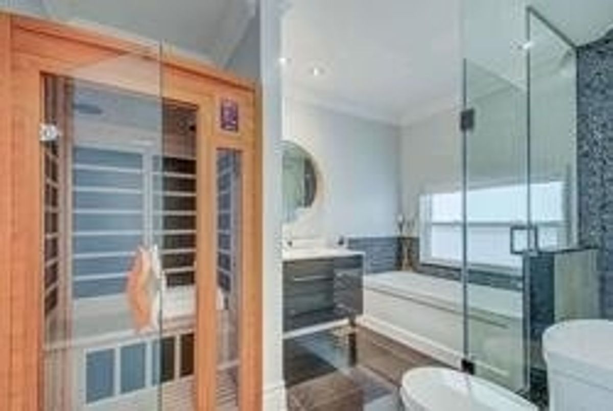 img-gallery