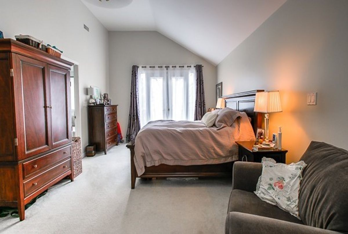 144 Airdrie Rd 144 Airdrie Rd Toronto