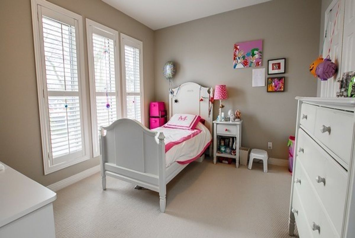 144 Airdrie Rd 144 Airdrie Rd Toronto