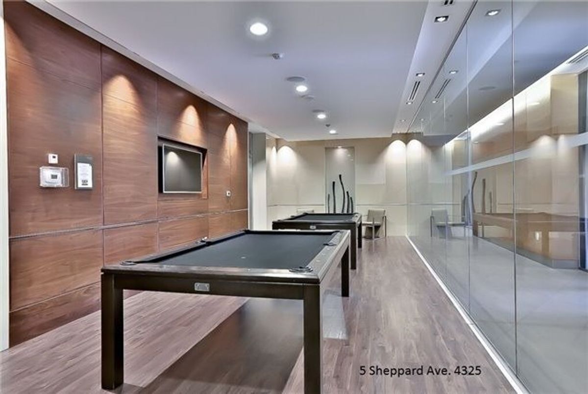 img-gallery