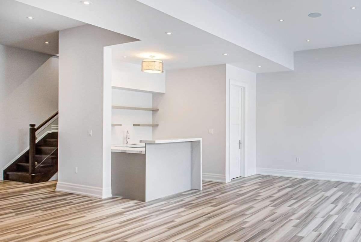 408 Connaught Ave 408 Connaught Ave Toronto