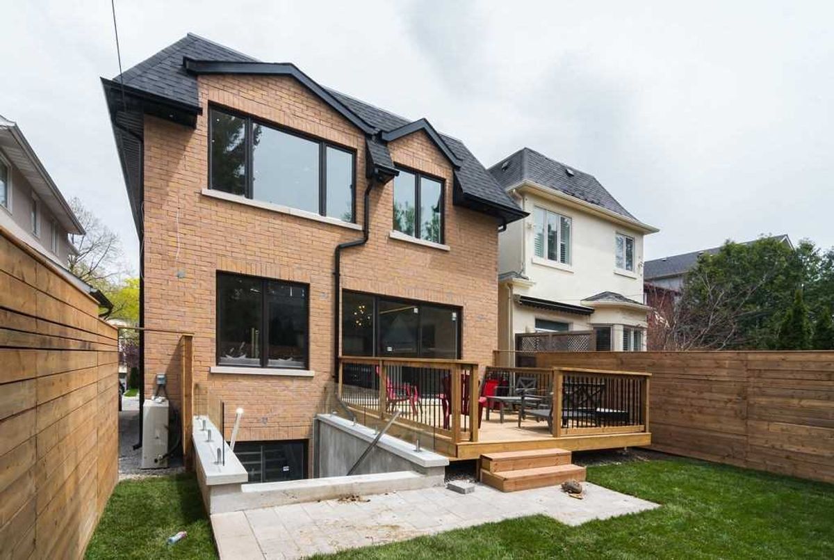 32 Walder Ave 32 Walder Ave Toronto