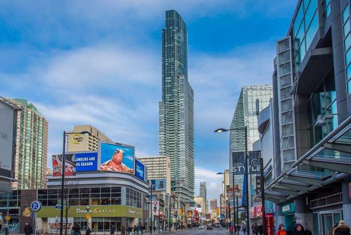 7910-388 Yonge St 7910-388 Yonge St Toronto