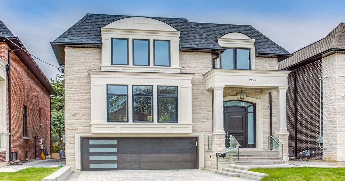 228 Wilfred Ave Toronto