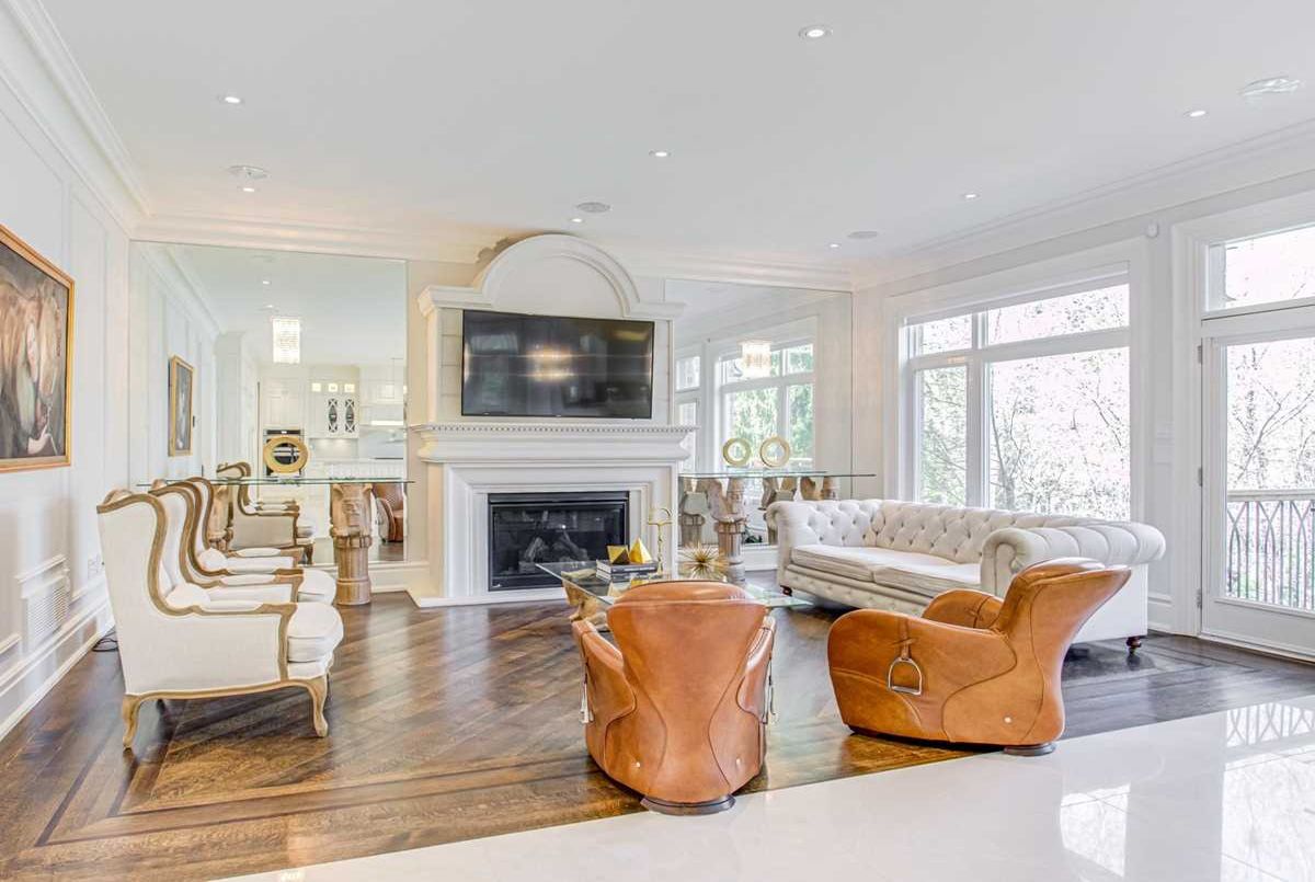 250 Dunview Ave 250 Dunview Ave Toronto