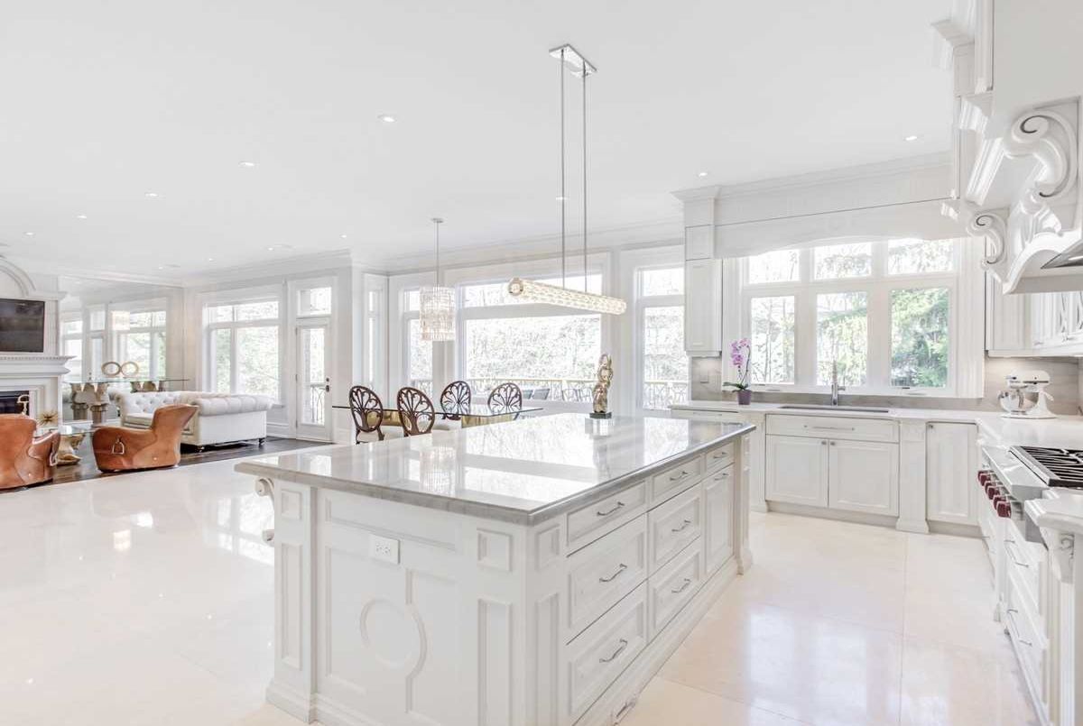 250 Dunview Ave 250 Dunview Ave Toronto