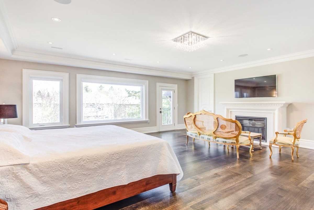 250 Dunview Ave 250 Dunview Ave Toronto