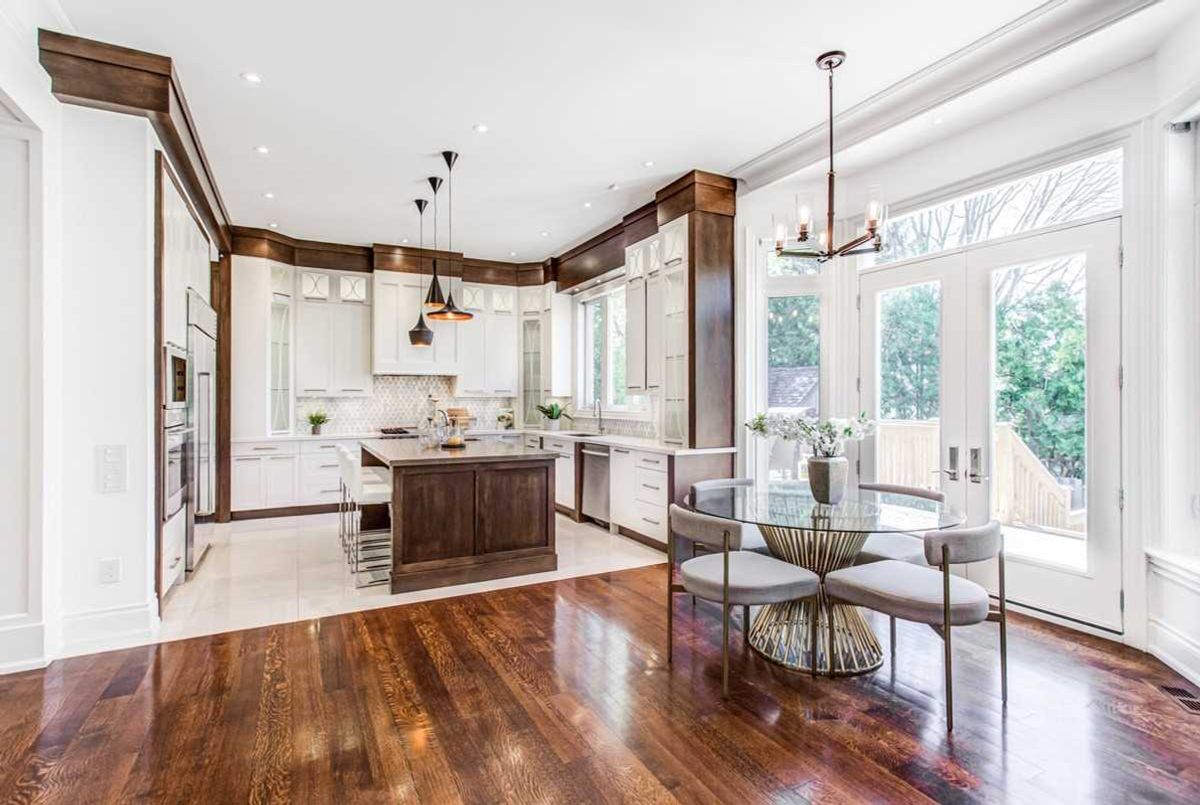 102 Harlandale Ave 102 Harlandale Ave Toronto