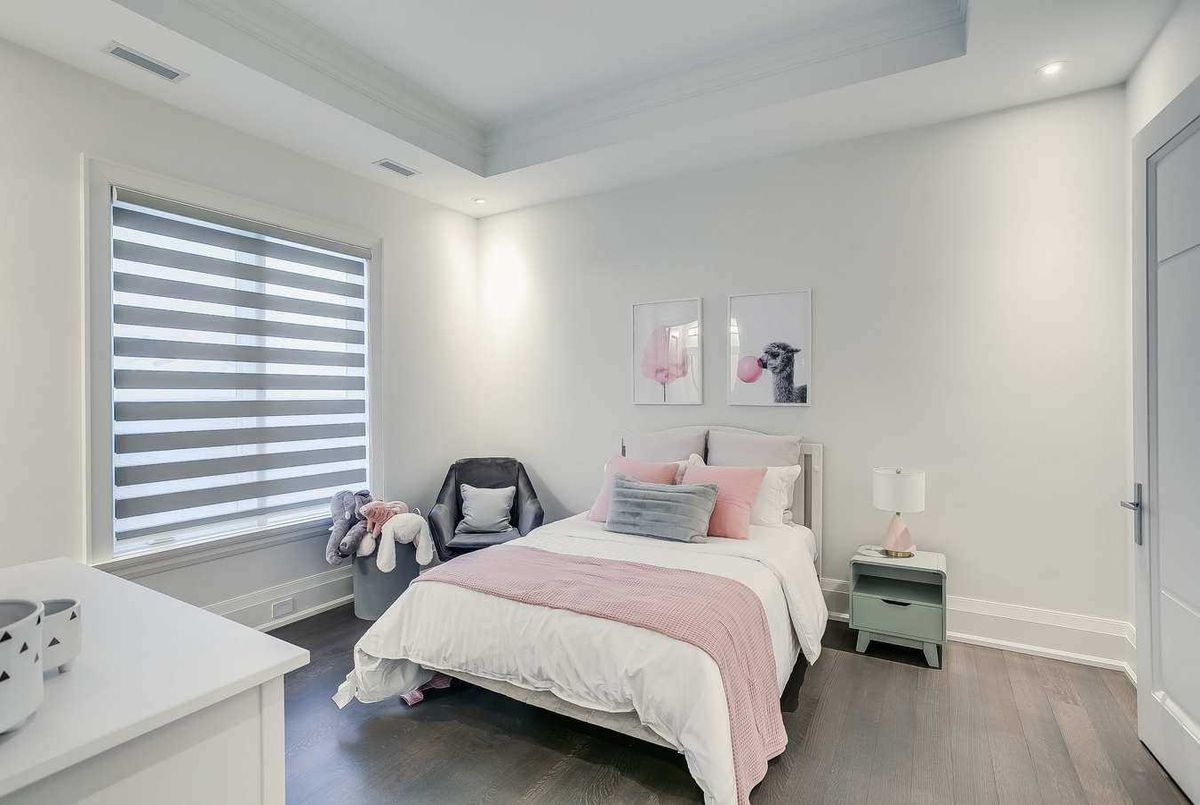370 Glencairn Ave 370 Glencairn Ave Toronto