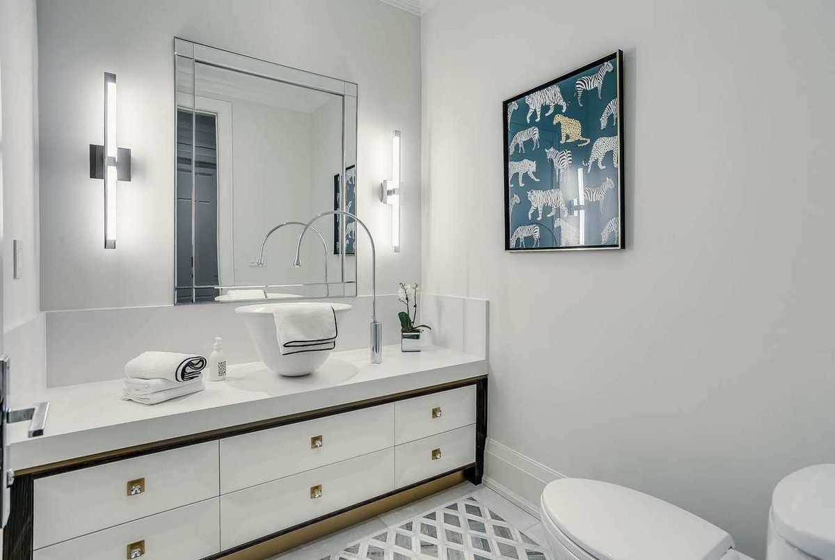 370 Glencairn Ave 370 Glencairn Ave Toronto